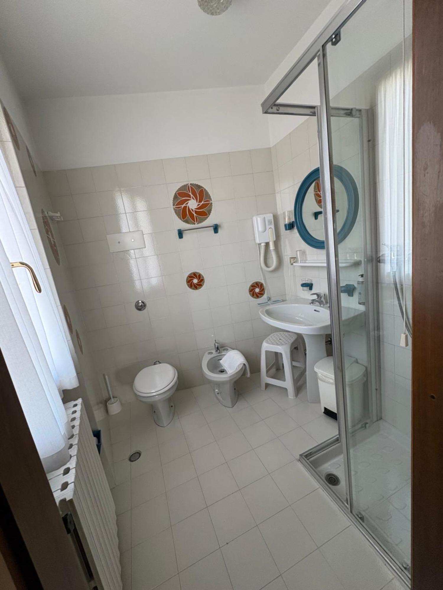 Garni Hotel Tignale Luaran gambar