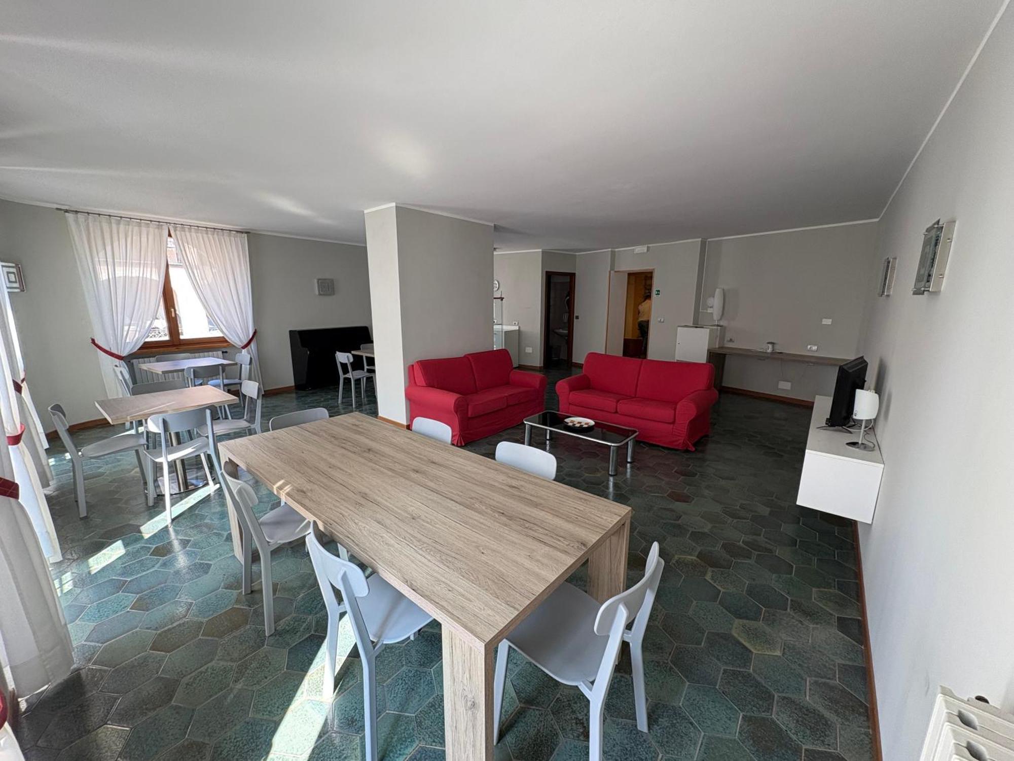 Garni Hotel Tignale Luaran gambar